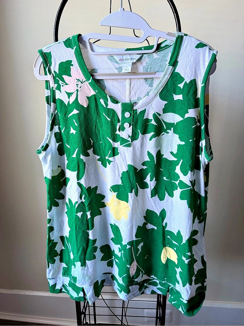 Liz Claiborne Floral Tank Top in Green & White Size Large